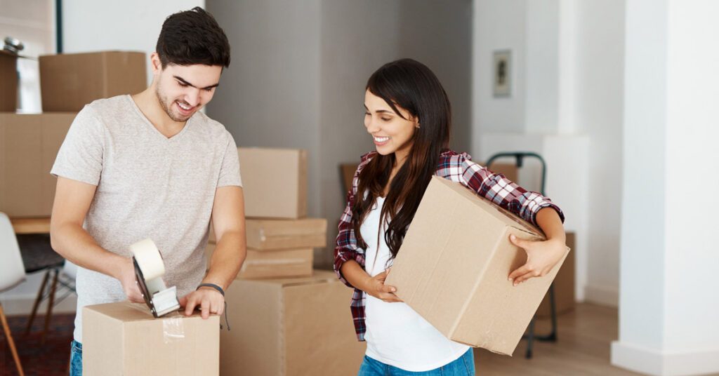 Expert packers ensuring a stress-free move in Lauderhill, FL.